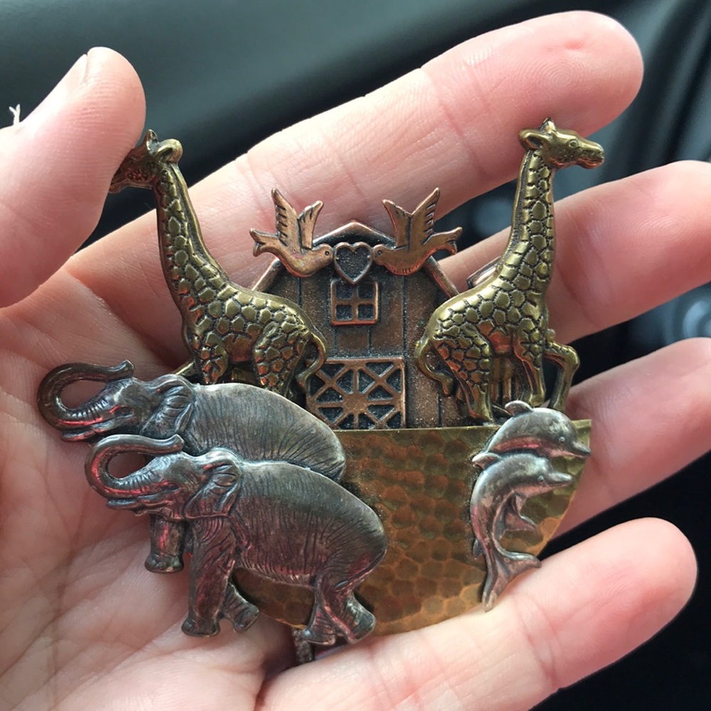 Vintage Animal Pin| Vintage Noah’s Ark Pin/Brooch!